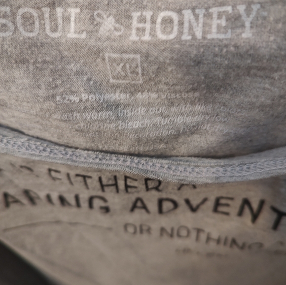 EUC loose fitting tank - Picture 3 of 7